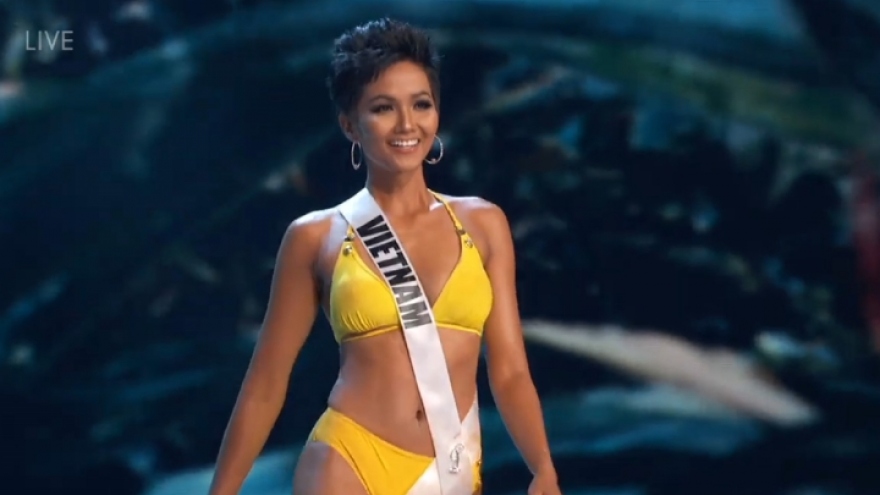 H'Hen Nie shines at Miss Universe’s semi-finals
