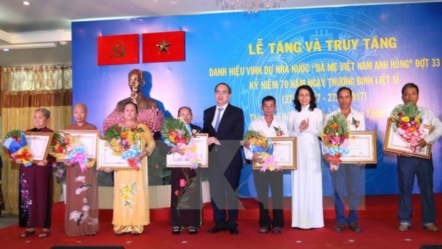 64 women in HCM City awarded with “Heroic Mother” title