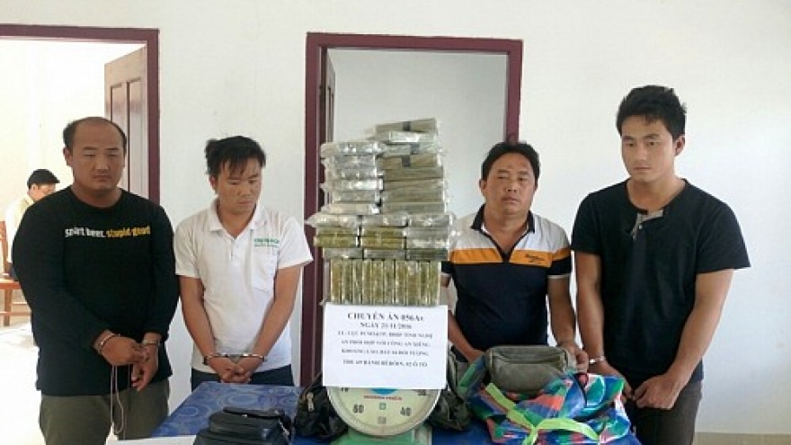 4 Thai, Laotian suspects caught smuggling 69 heroin cakes