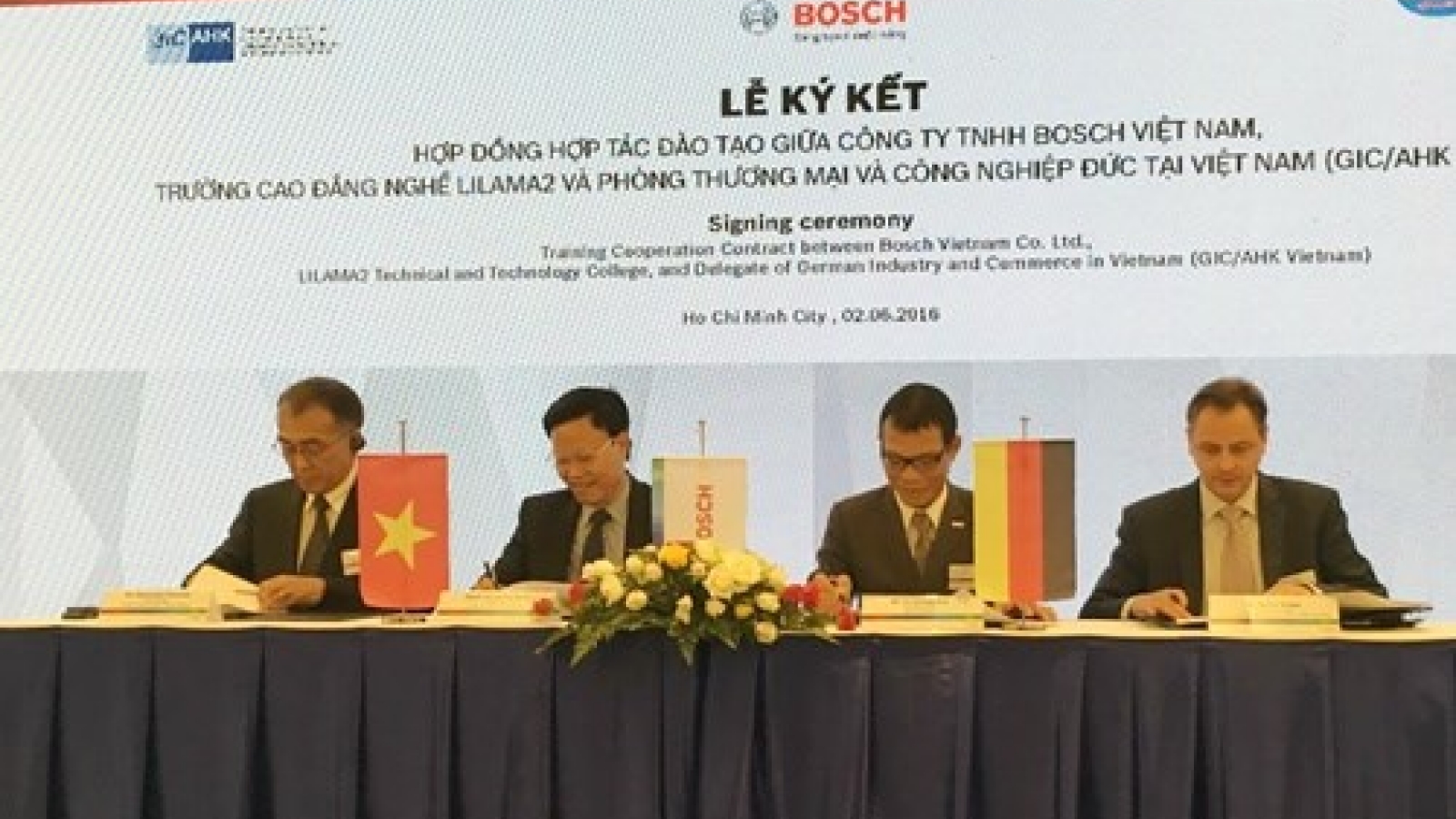 Bosch-Lilama deal signed to offer mechatronics training