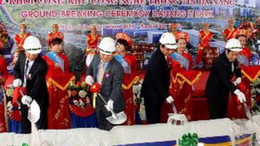 Danang hi-tech Park construction starts
