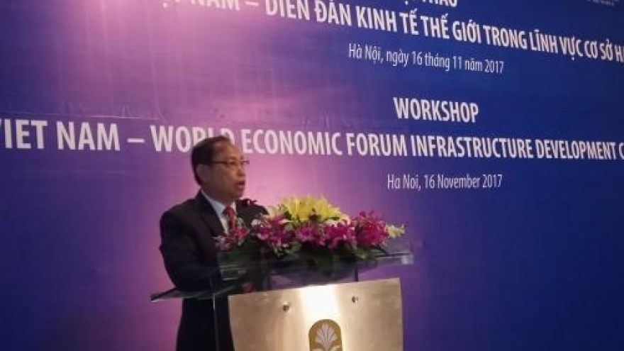 Vietnam, WEF discuss infrastructure development