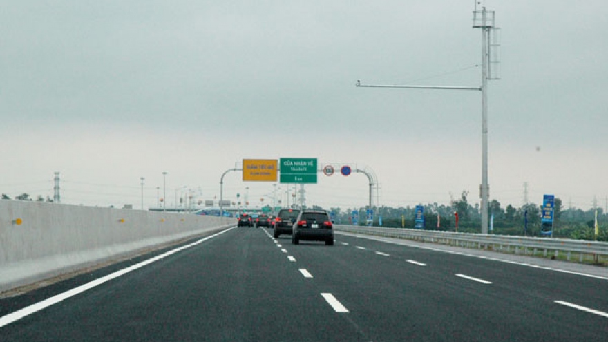  Vietnam seeks private investment for US$721 million highway