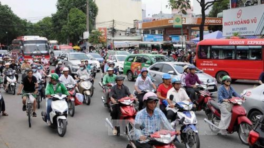 Traffic hotlines set up during New Year holiday