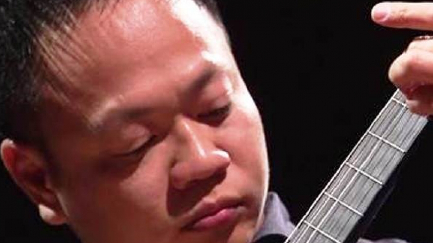 Vietnam-born guitarist to perform in Hanoi and HCMC