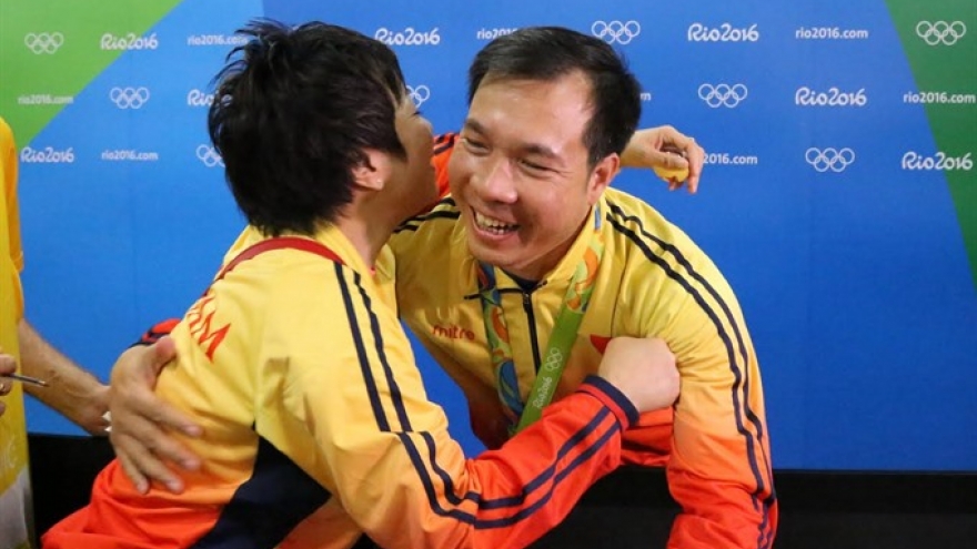 Vinh under pressure at Indian World Cup