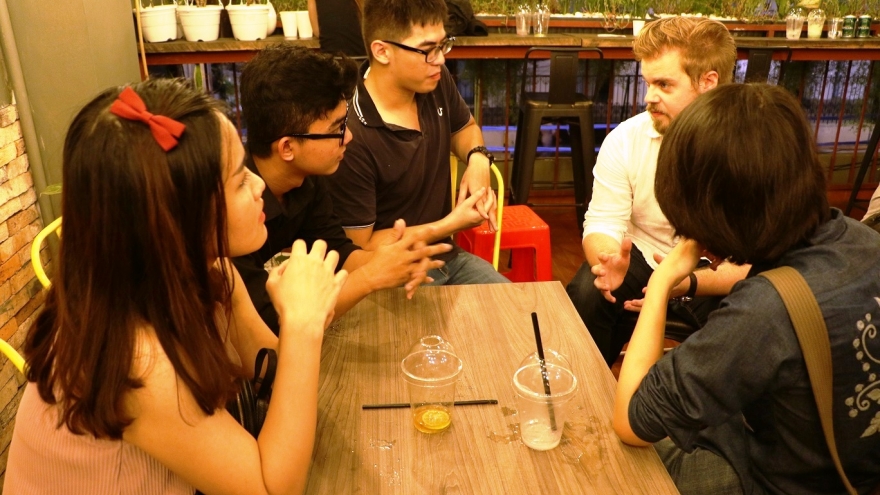 Special community encourages Vietnamese youth to learn foreign languages 