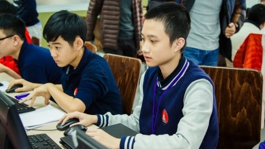 Hour of Code 2016 programme launched in HCM City