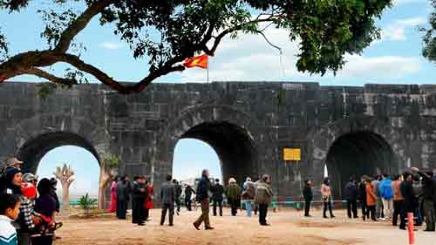 Archeological excavation of Ho Dynasty Citadel expanded
