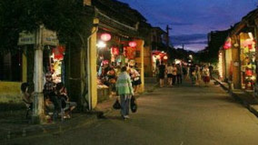 Hoi An college to host Irish design event