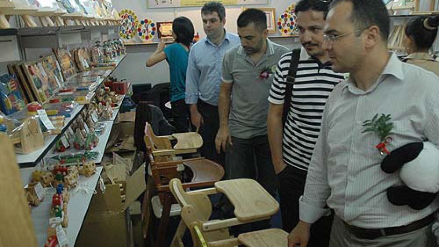
        Can Tho agriculture fair opens doors to public
                              