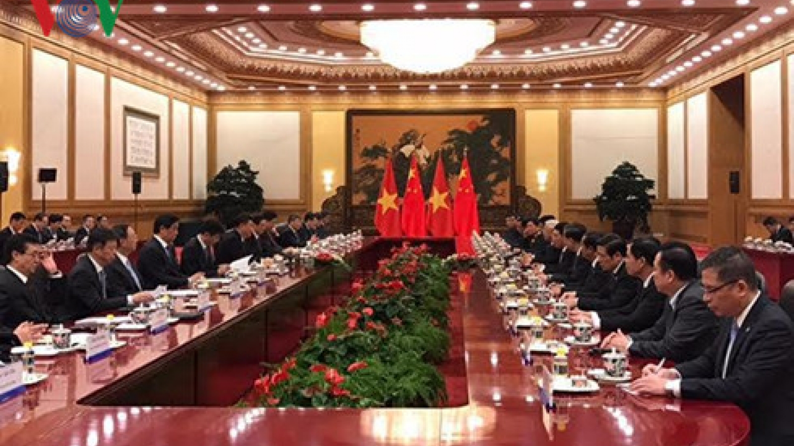 Vietnam, China hold high-level talks