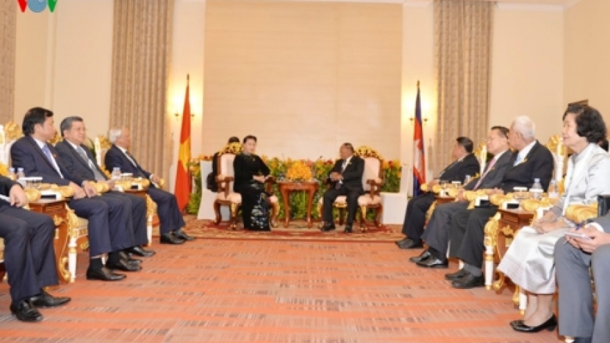 Top Vietnamese legislator meets Cambodia’s parliamentary leaders