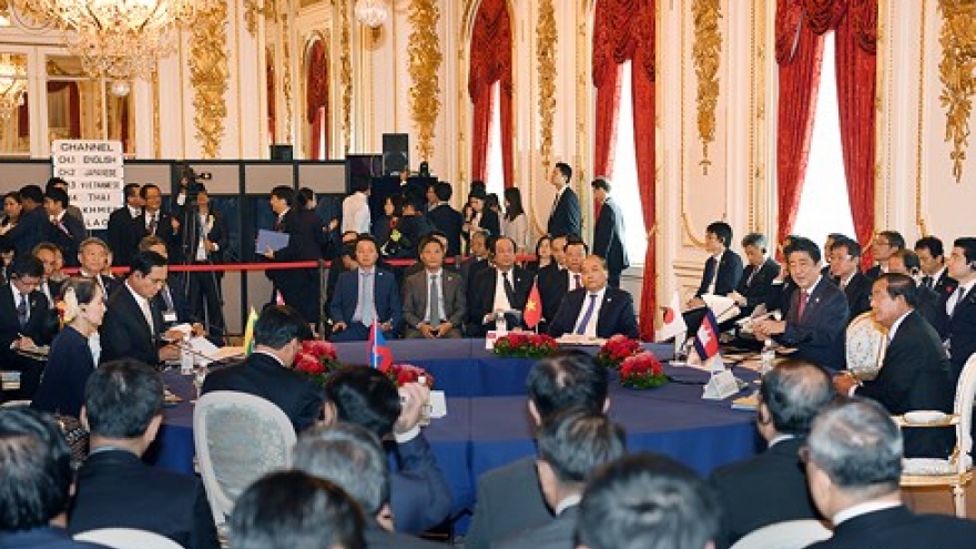 PM puts forward initiatives to elevate Mekong-Japan cooperation