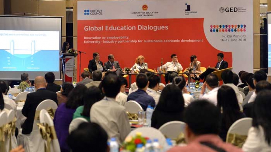 
        Global Education Dialogues open in HCM City
                              