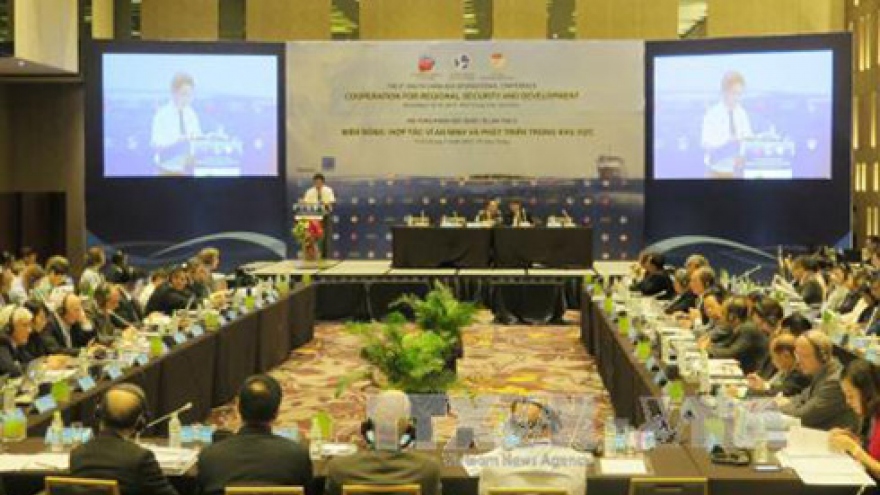 
        International conference on East Sea opens in Khanh Hoa
                              