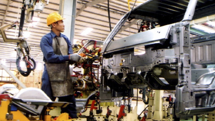 Small firms struggle in tough market