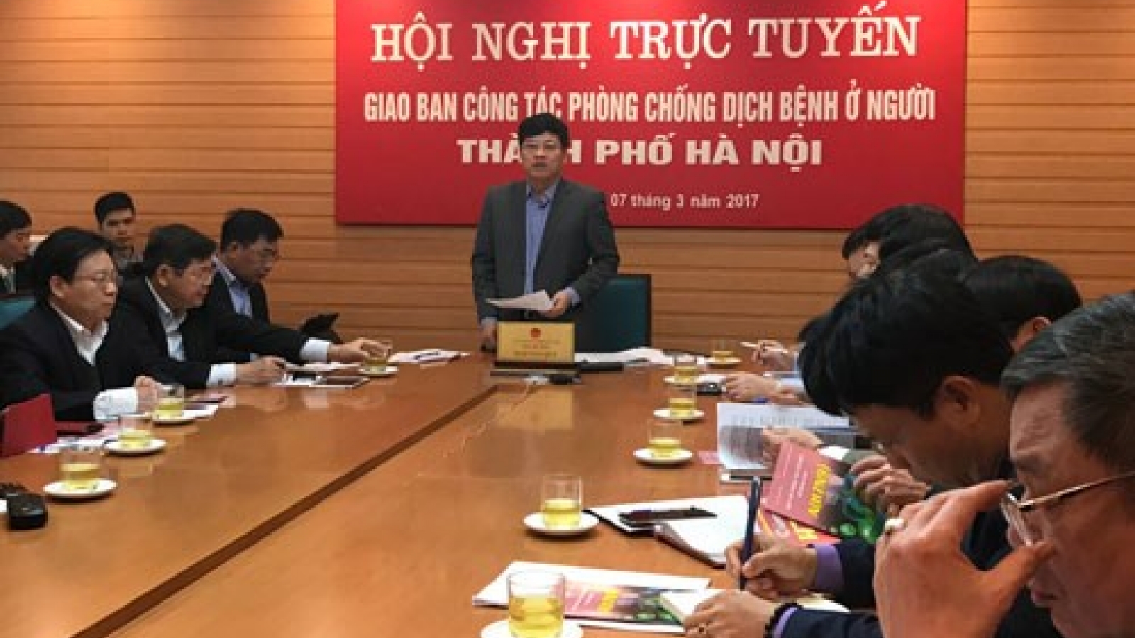 Hanoi launches hotline for H7N9 avian flu prevention