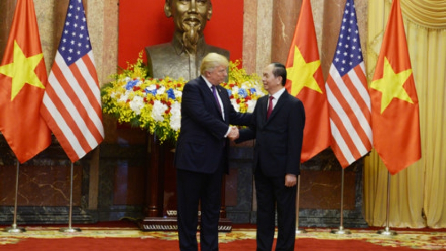 Vietnamese, US Presidents chair press conference