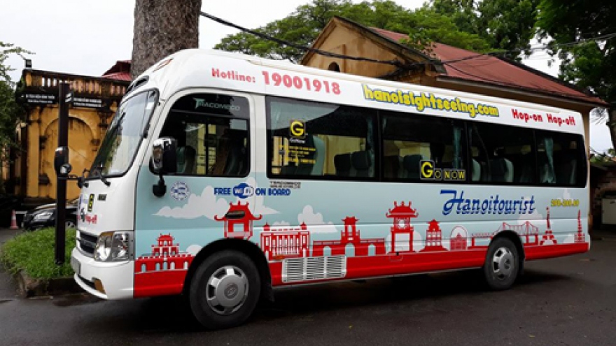 Hop-on Hop-off bus service introduced in Hanoi