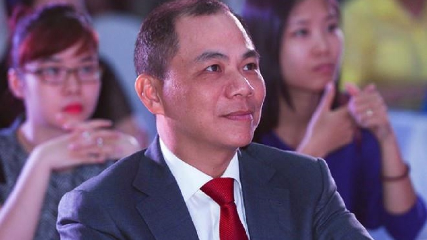 How rich are Vietnamese dollar billionaires?