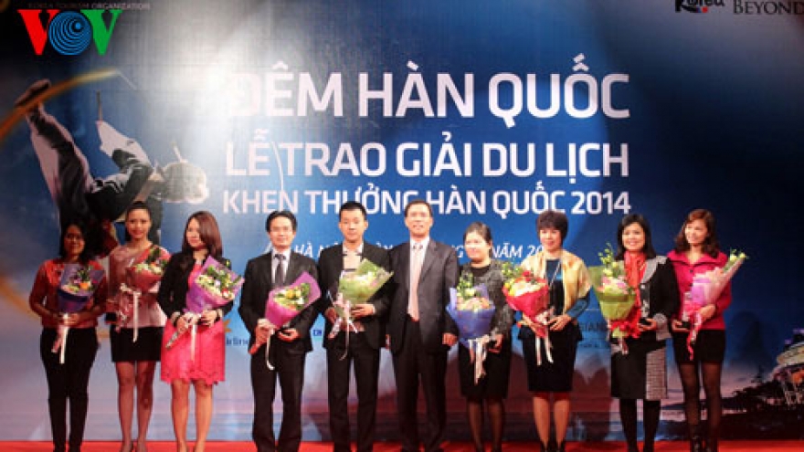 Korean tourism awards ceremony in Hanoi