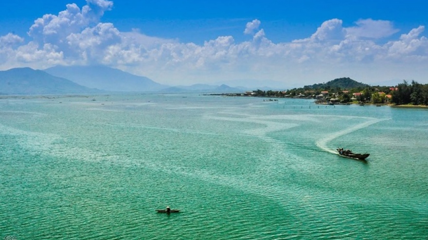 Nine ideal tourist destinations in Hue