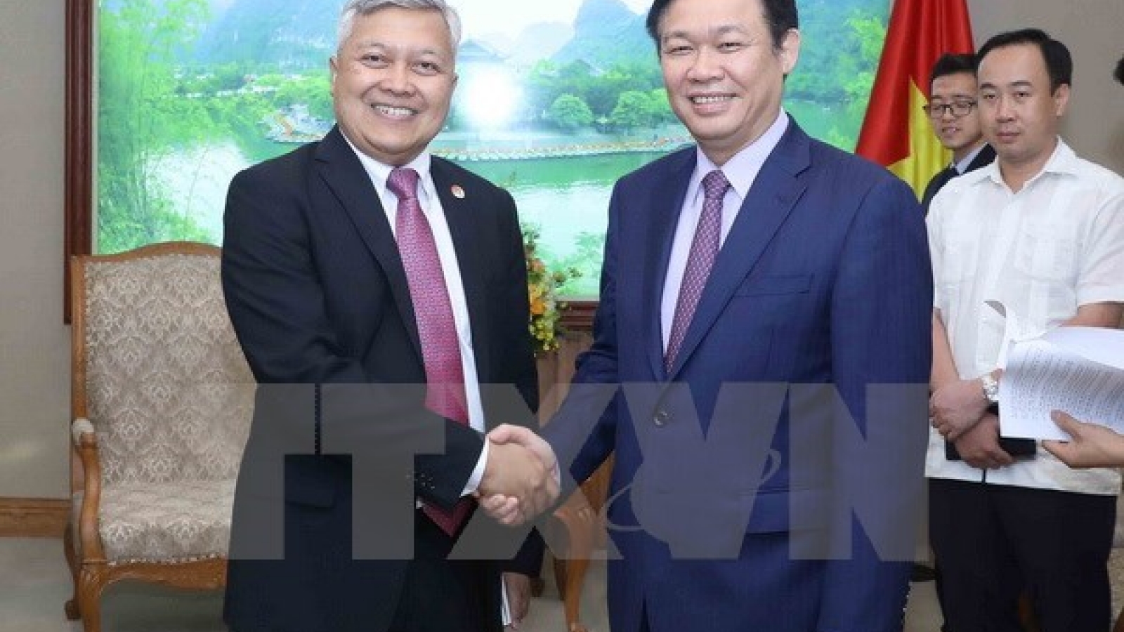 Vietnam beefs up ties with Indonesia, New Zealand, Australia