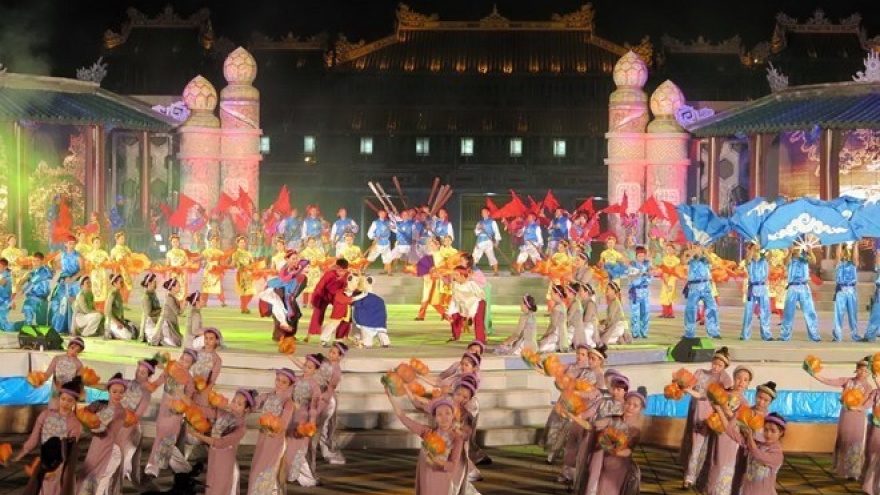 
        Hue Festival 2018 seeks more funding
                              