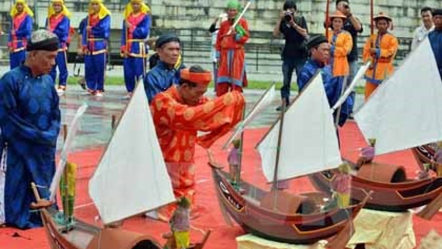 Festival commemorates soldiers of ancient Hoang Sa Flotilla