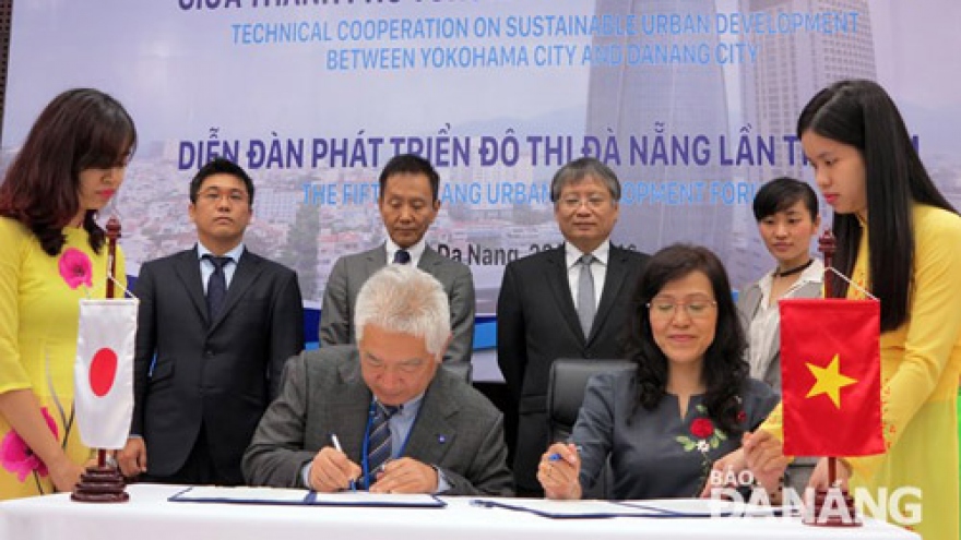
        Danang hosts fifth urban development forum
                              