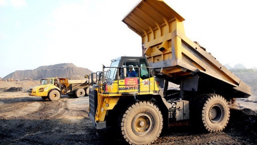 Vinacomin raises coal stake
