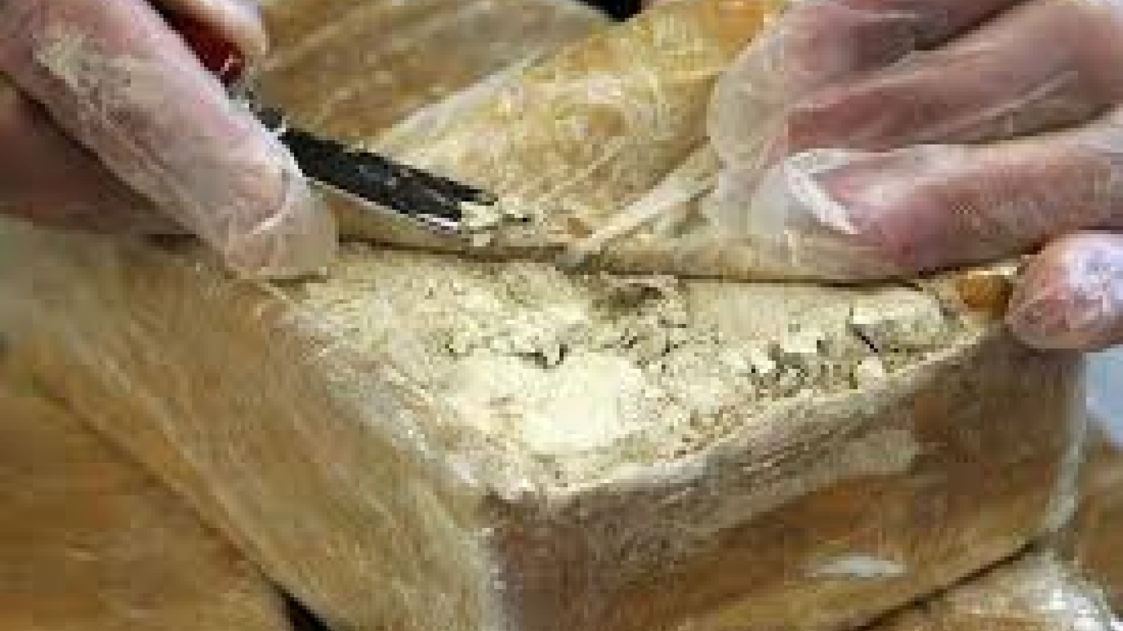 Lao drug smugglers arrested after chase in Vietnam