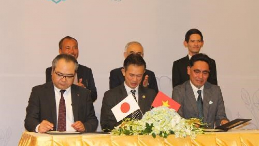 
        Japanese investors enter Vietnam’s individual housing market
                              