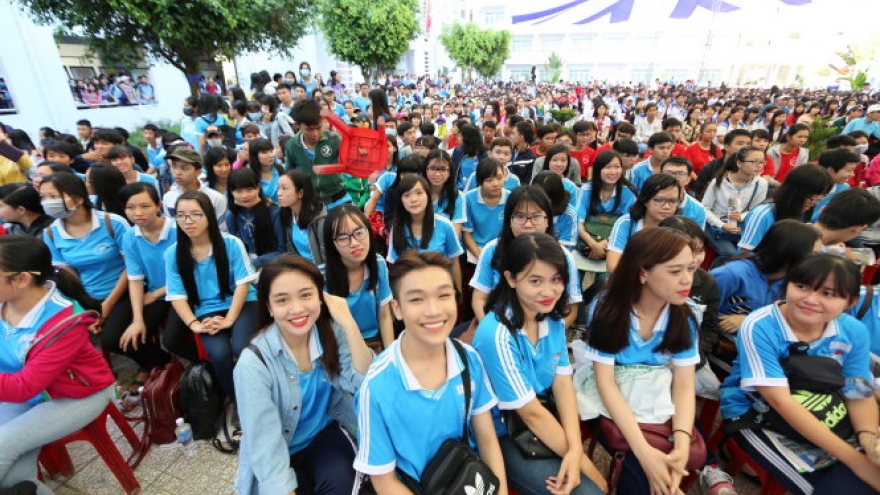 Dekalb Vietnam nurtures young talents at An Giang