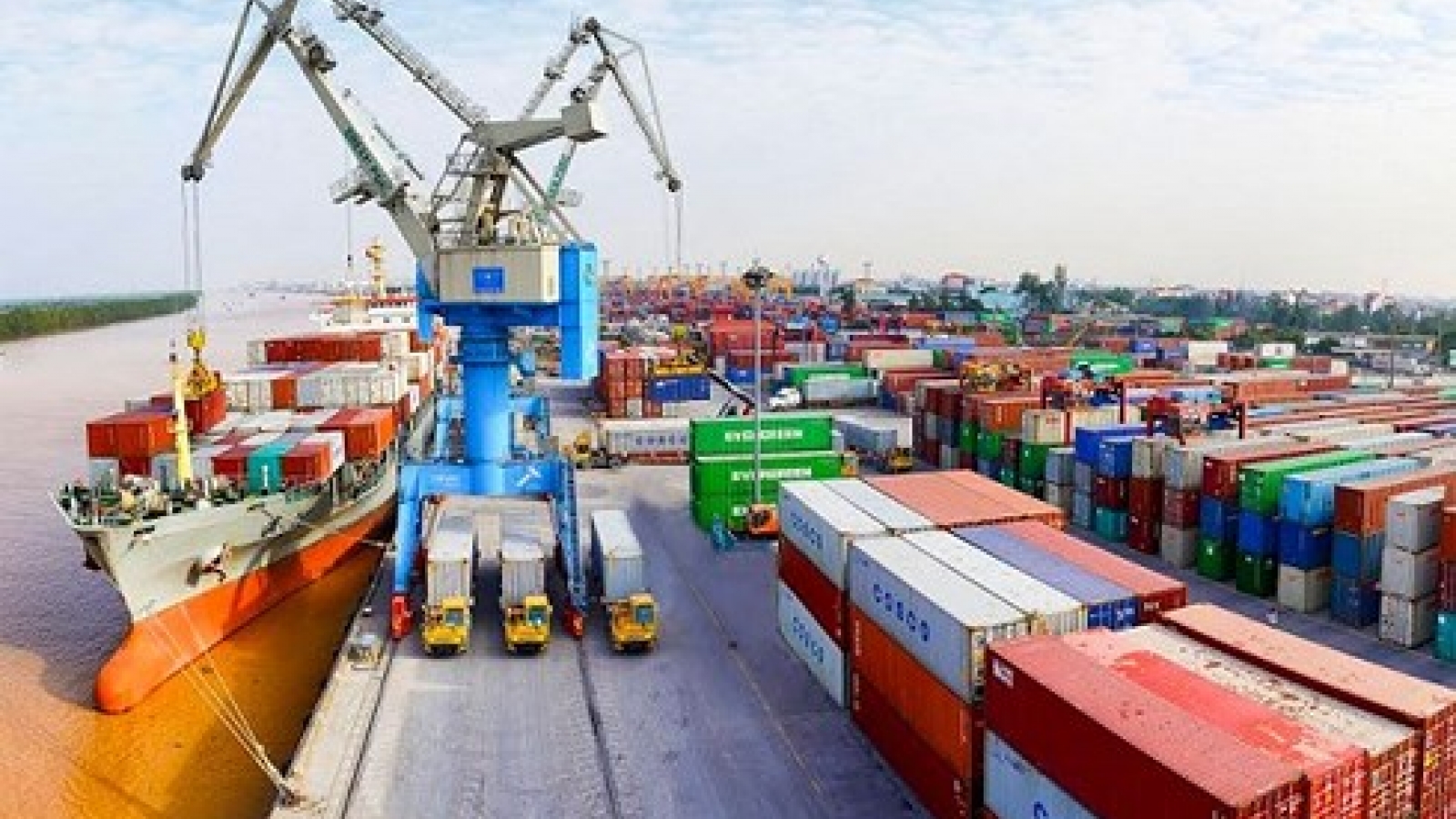 Import-export value exceeds US$200 billion 