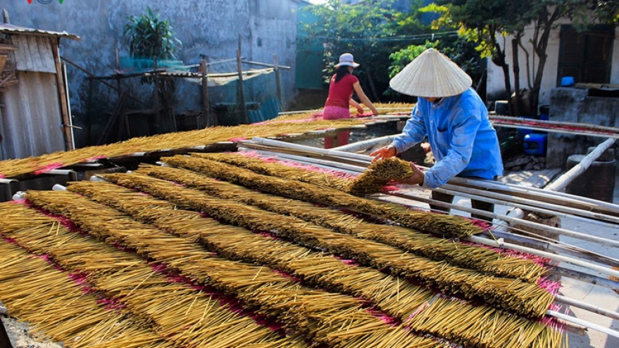 A visit to the incense-making village of Hung Yen
