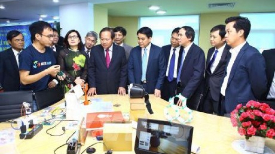 Hanoi innovative business incubator becomes operational