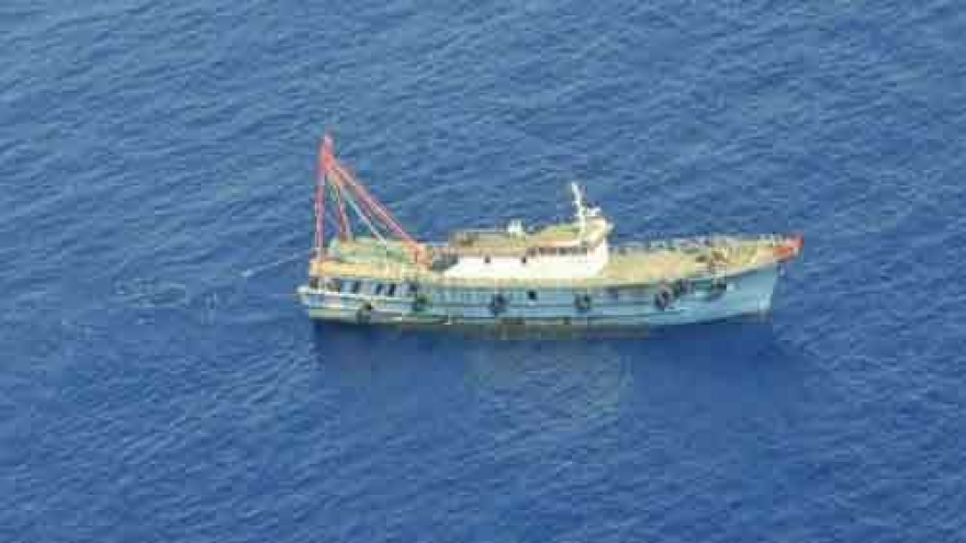 Indonesia sinks 23 foreign fishing vessels