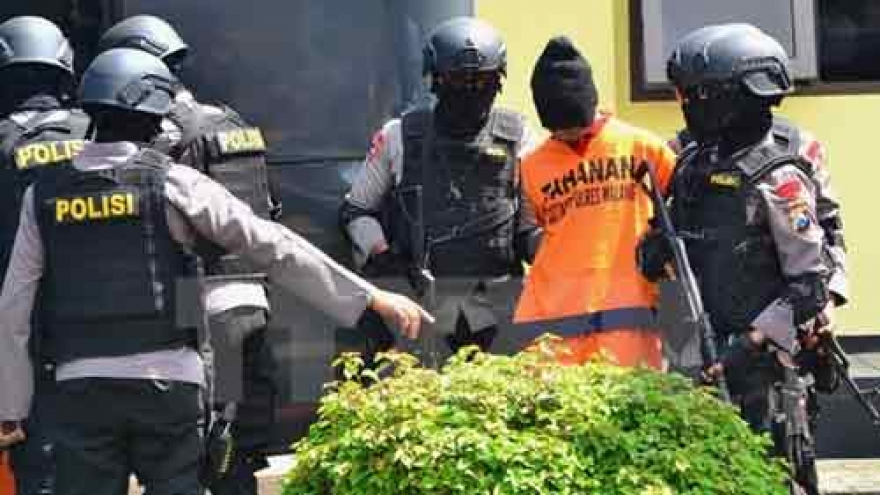 Indonesia arrests four IS-linked suspects