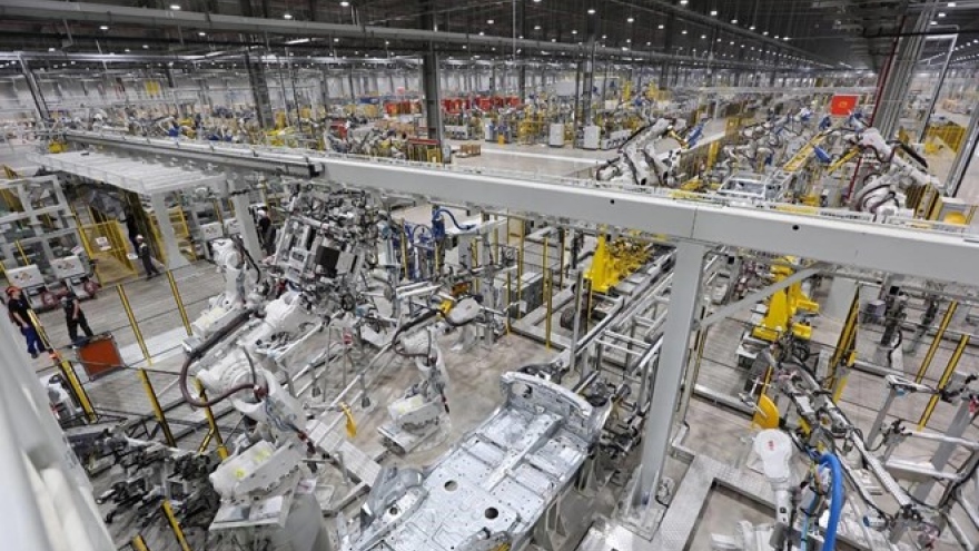 Industrial sector records 9.2 percent expansion in January-April
