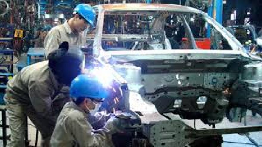 Vietnam industry lags behind potential