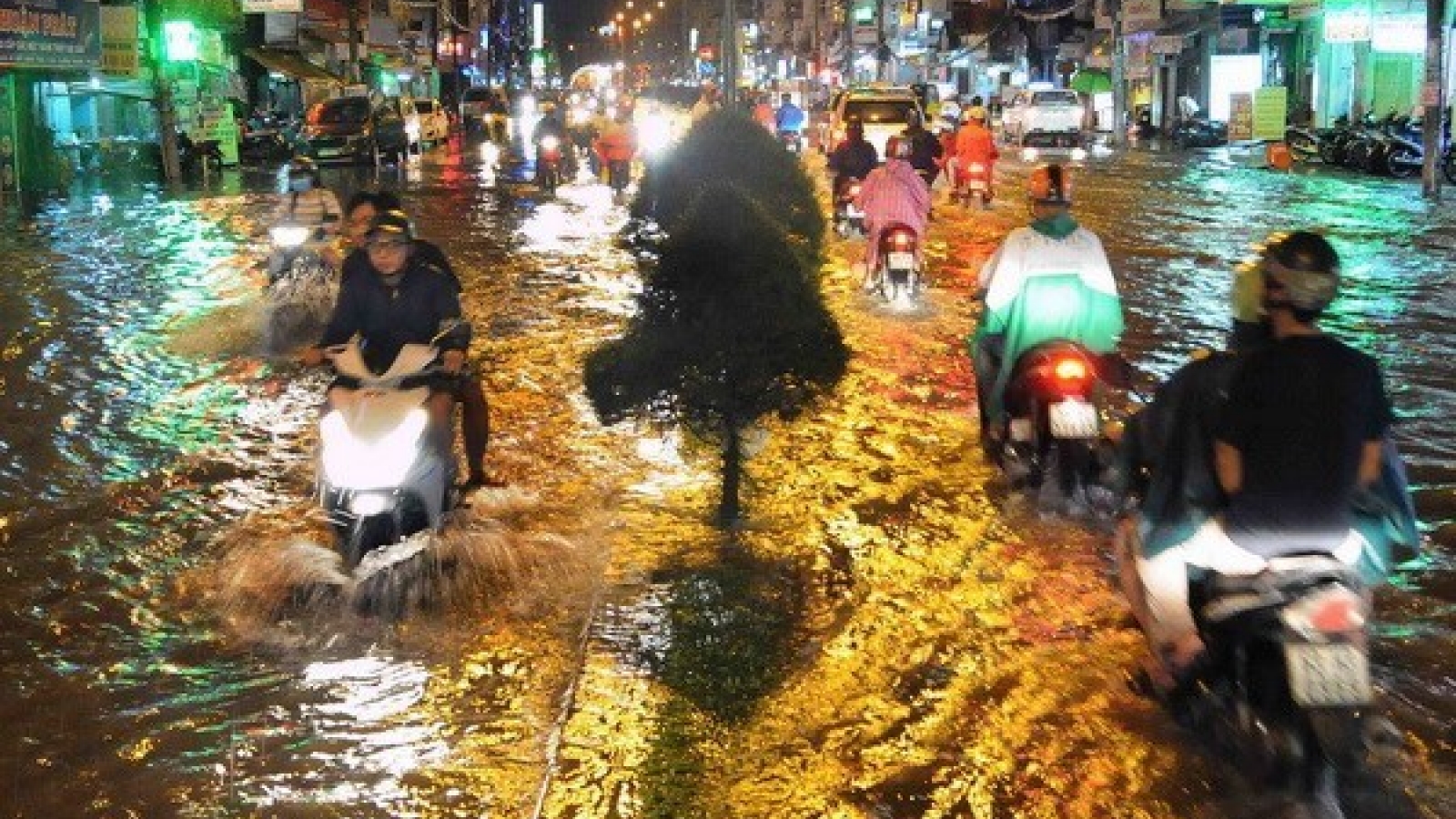 HCM City to focus financial resources on key infrastructure projects