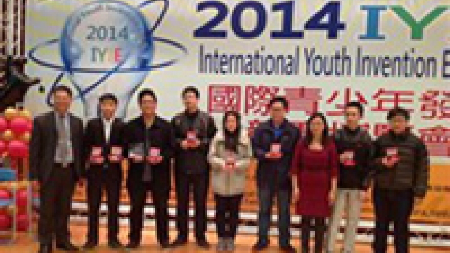 Vietnam wins gold at int’l youth invention exhibition
