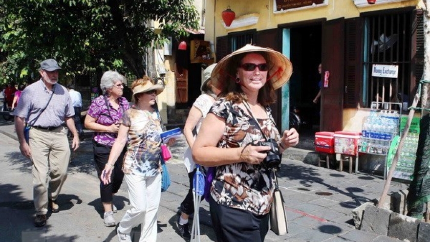 Vietnam strives to hit tourism target ahead of schedule