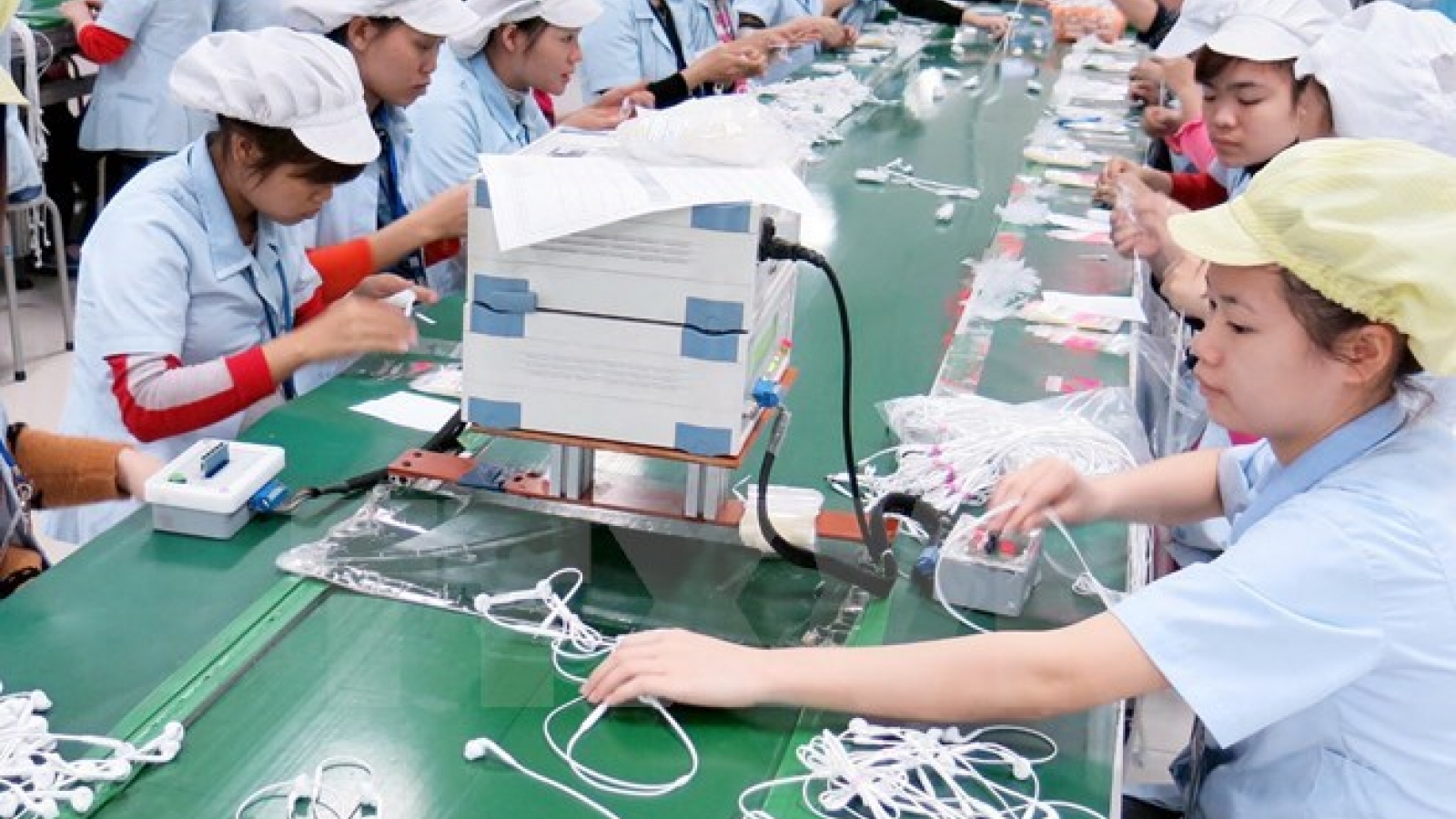 Hanoi, HCM City friendliest to investors in Asia: Korean survey