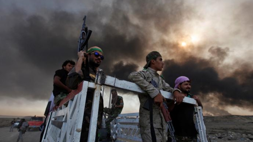 Iraqi army aims to reach site of Islamic State executions south of Mosul