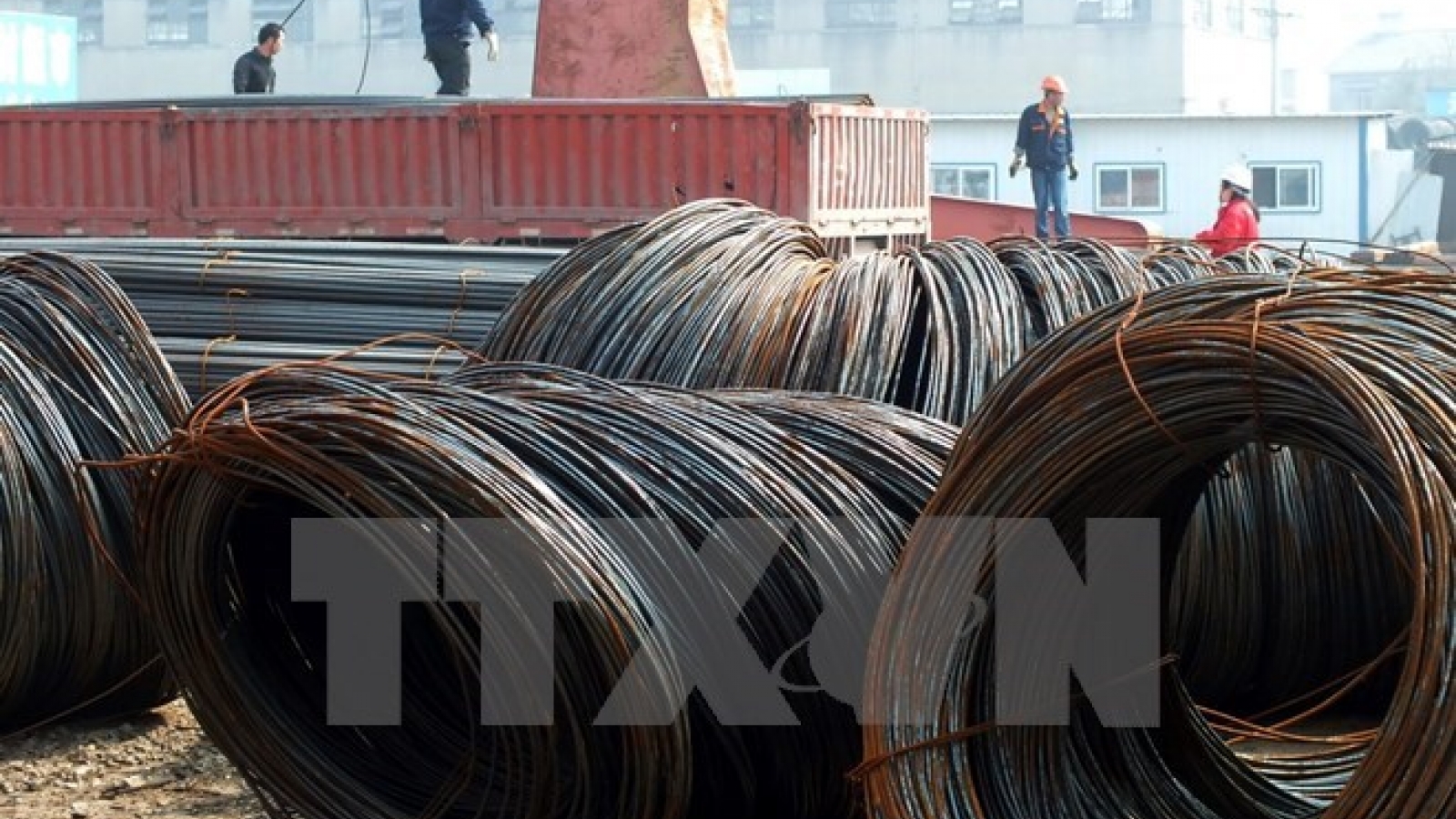 Iron, steel production enjoys stable growth in five months