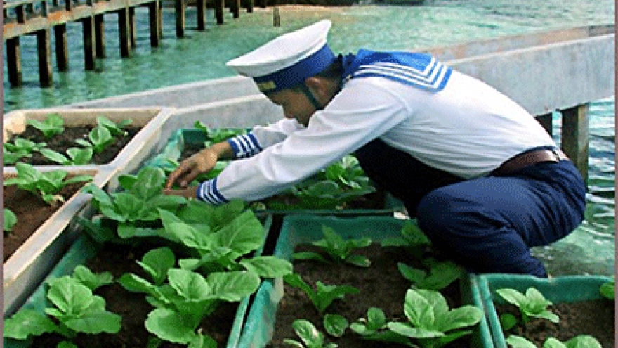 Exhibition features sea and island sovereignty