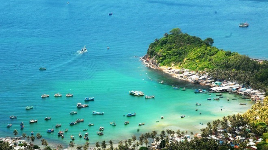 
        Awesome islands in southern Vietnam
                          
                      